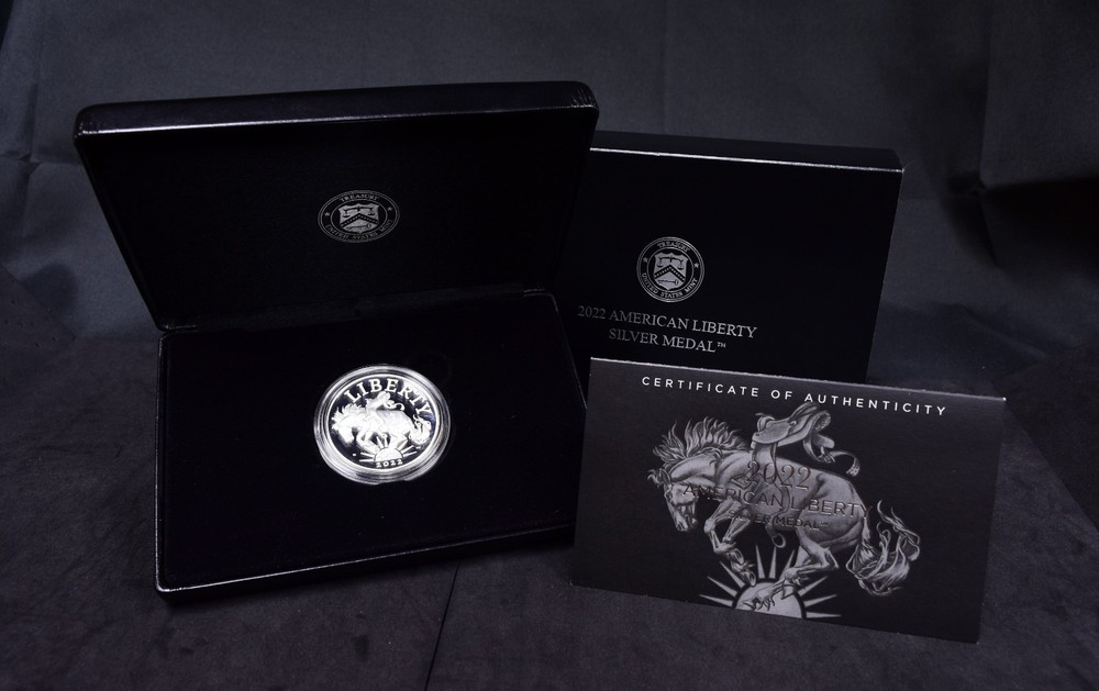 2022 US Mint Silver Liberty Medal 1 oz