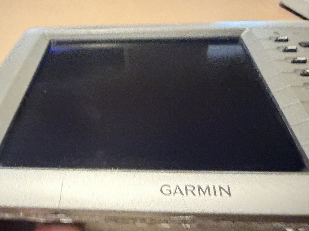 Garmin GPSMAP 4208 ChartPlotter Head Unit & Suncover (READ!)(Parts Not Working)
