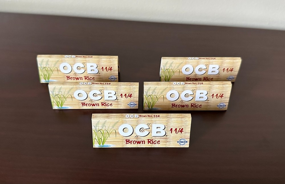 OCB 1 1/4 Brown Rice Rolling Papers  5 Pack