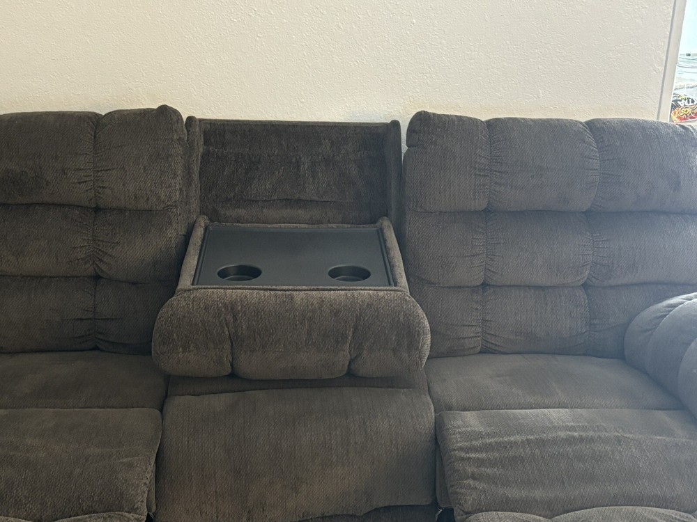 2 Recliner Sofa With Drop Down Table