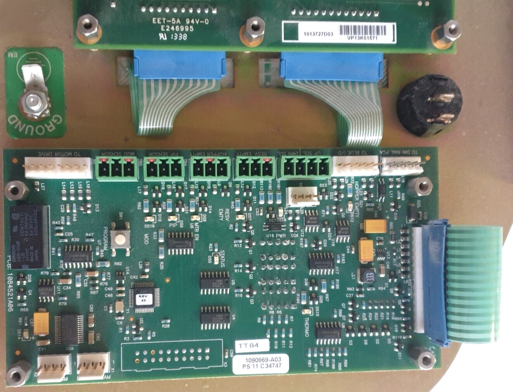 1013727D03 BOARD + PCB: 1084521A06