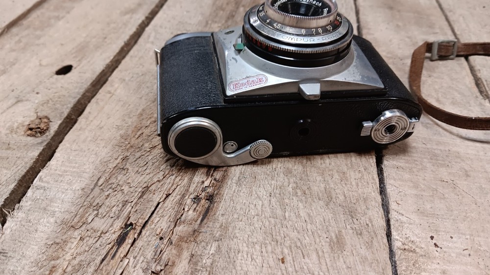 Vintage 35mm Kodak Retinette Camera