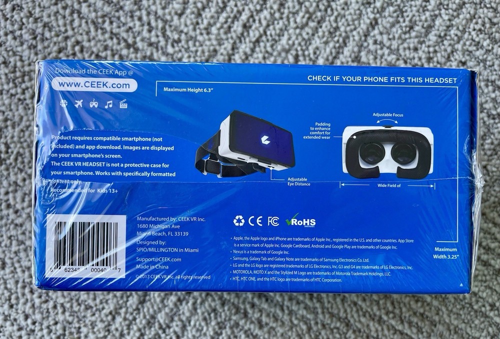 Ceek Virtual Reality Headset + $100 Exclusive Content Card