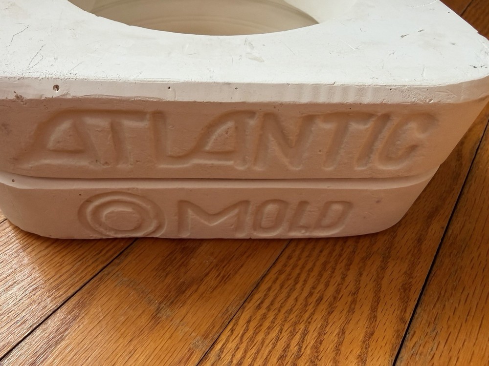 Vintage Atlantic Ceramic Slip Casting Mold Round Base A91