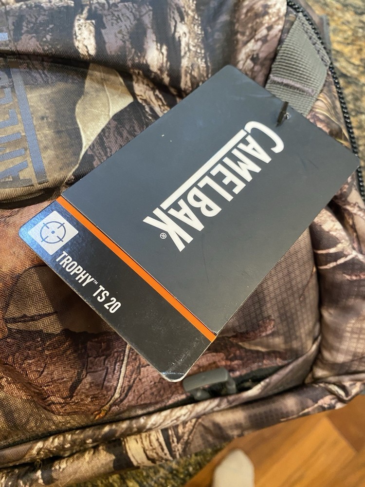 NEW $149 CamelBak Trophy TS 20L Backpack