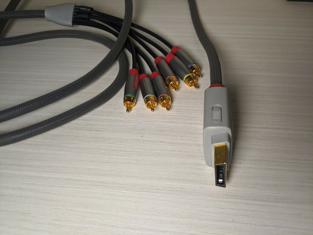 Genuine Rocketfish Xbox 360 Composite Component video excellent quality Cable