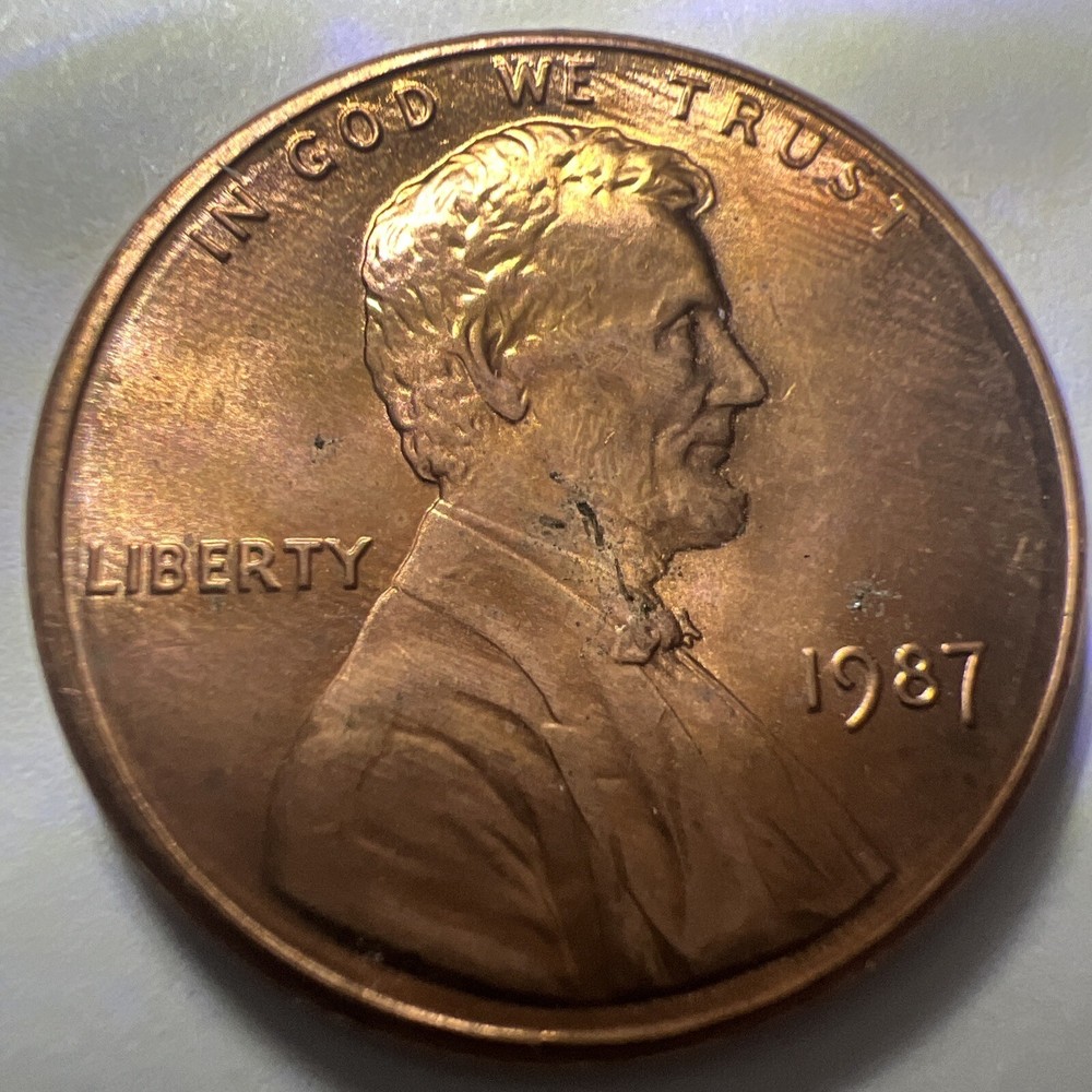 1987 P Lincoln Memorial Red UC Cent