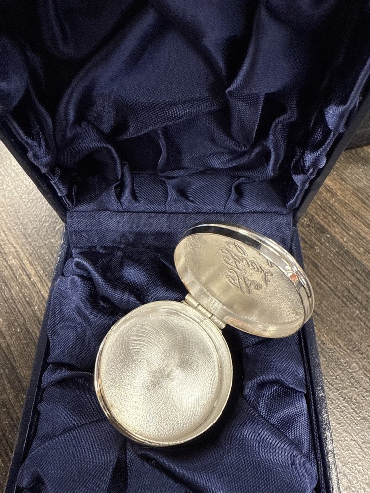 Sterling Silver First Curl box 3.3cm diameter, Sheffield 1995