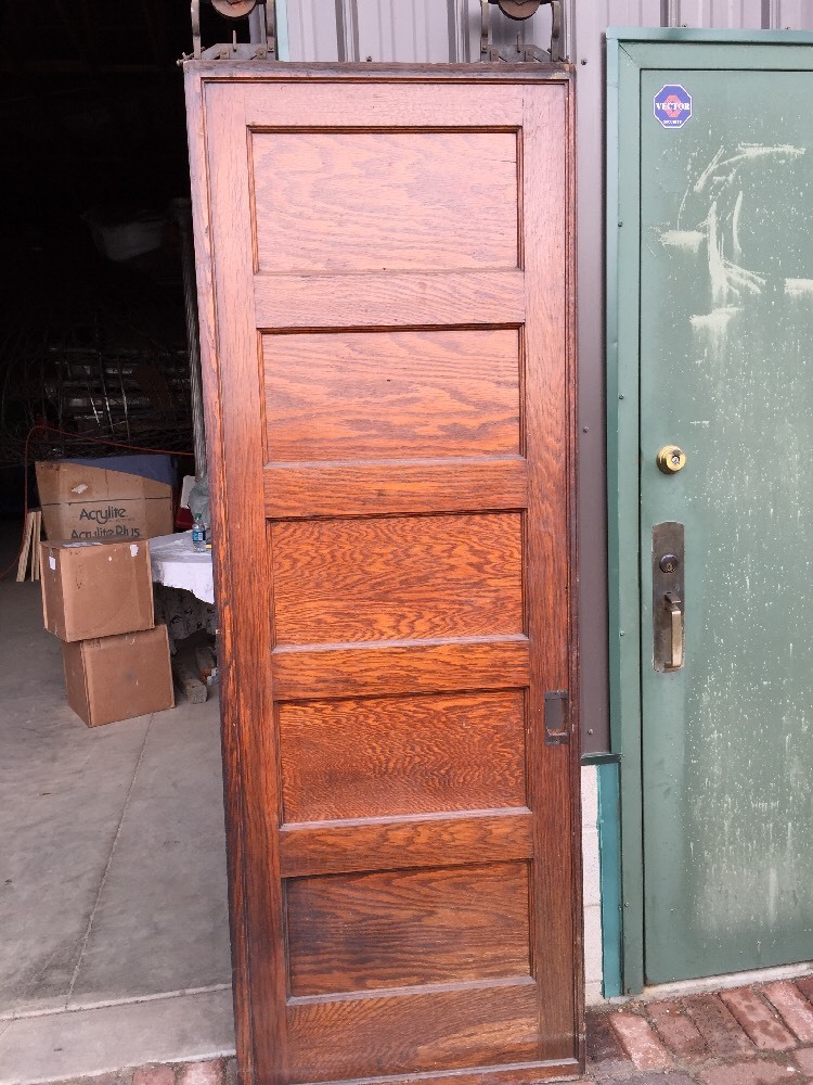 Rd 22 One Single Oak Flat Panel Pocket Door