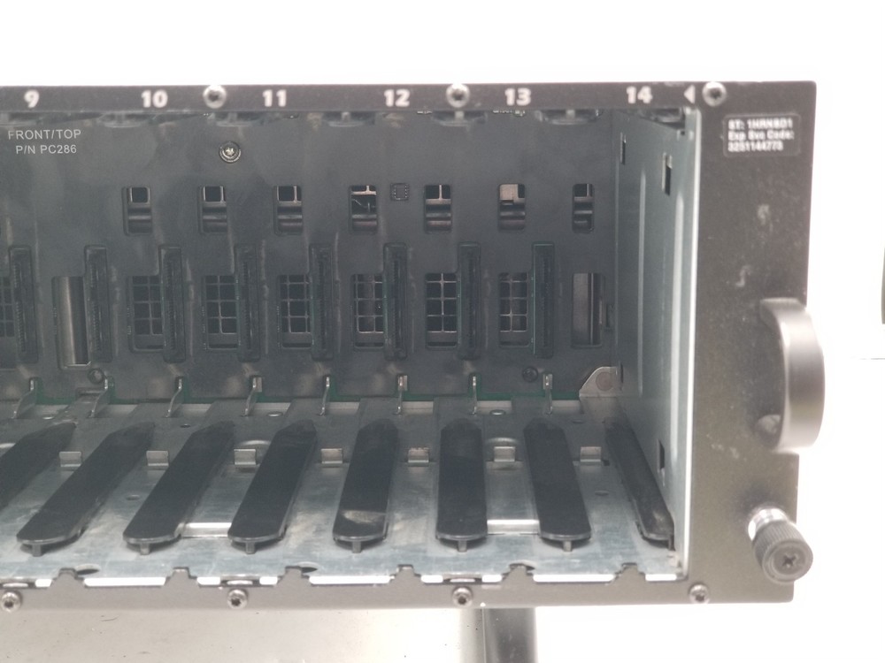 DELL POWERVAULT MD3000 AMP01 NO HDD
