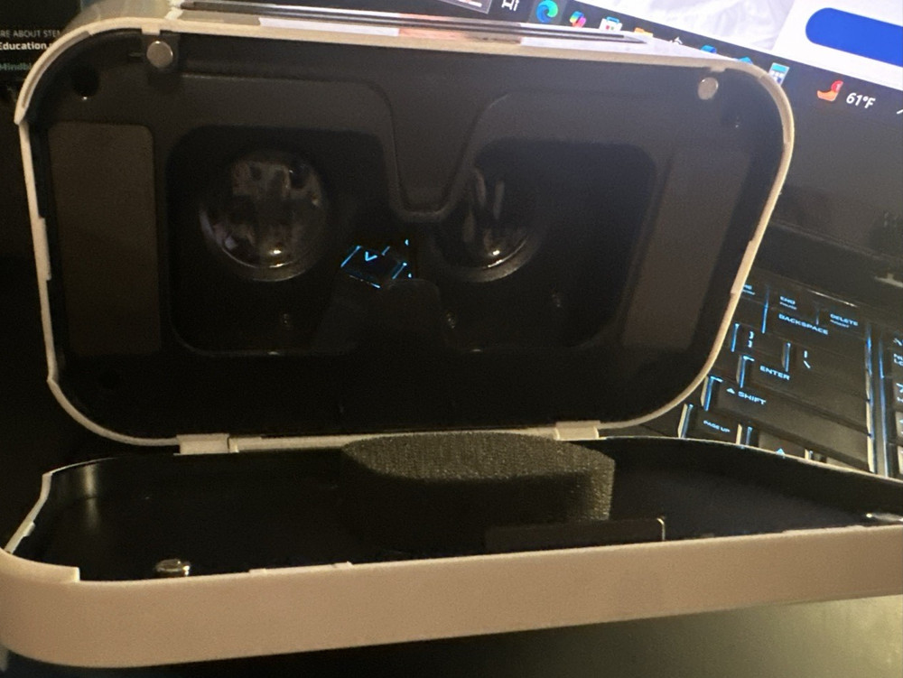 Discovery Mindblown Virtual Reality Headset