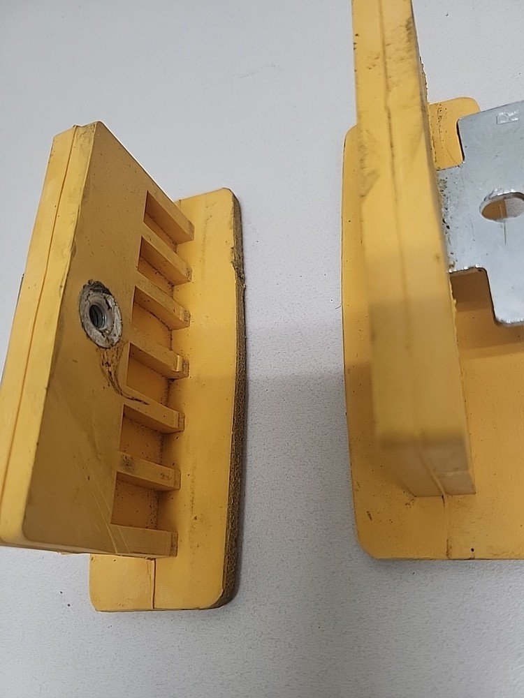 Weslo Cadence 1020 Treadmill Isolators (201D)
