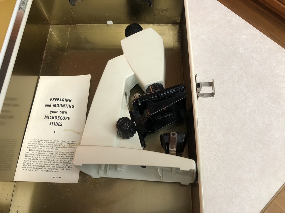 Vintage Porter Microcraft Student Research Series Microscope in Case