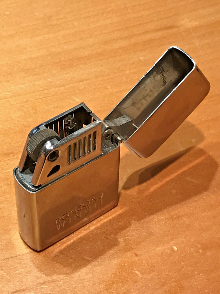 VINTAGE BRUSH CHROME RONSON WIND II LIGHTER
