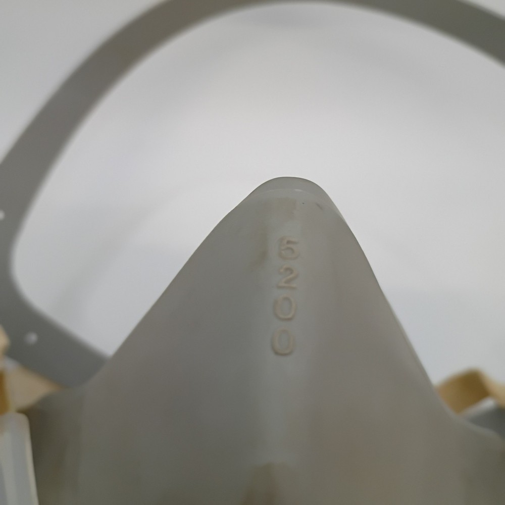 3M™ Half Facepiece Disposable Respirator Assembly M