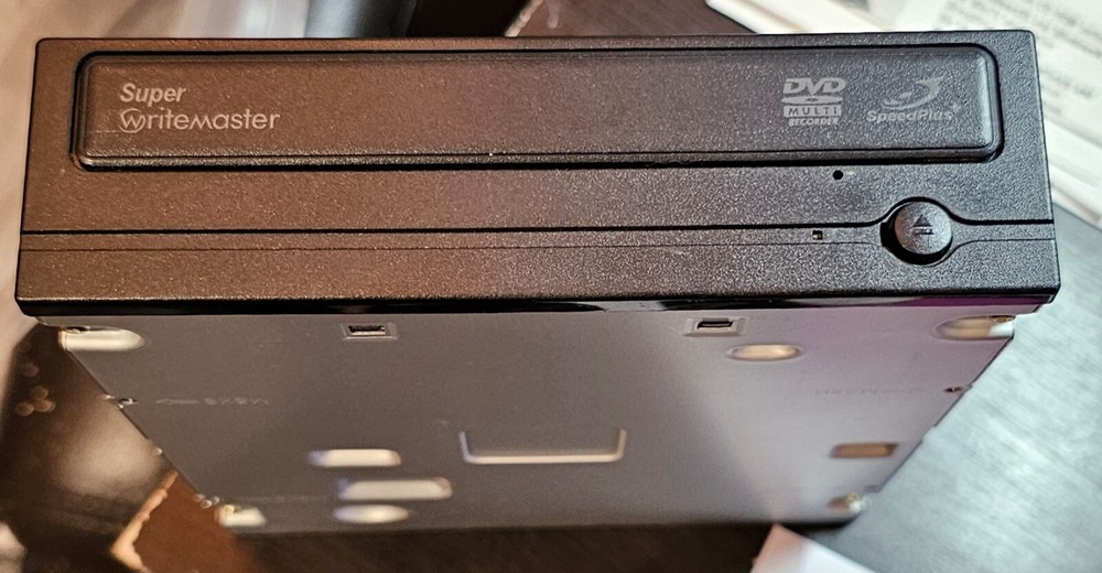 DVD WRITER MODEL SH-S203