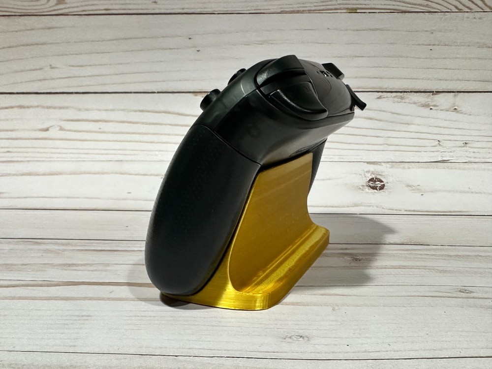 Nintendo Switch Pro Controller Stand with Engraved Logo Legend of Zelda