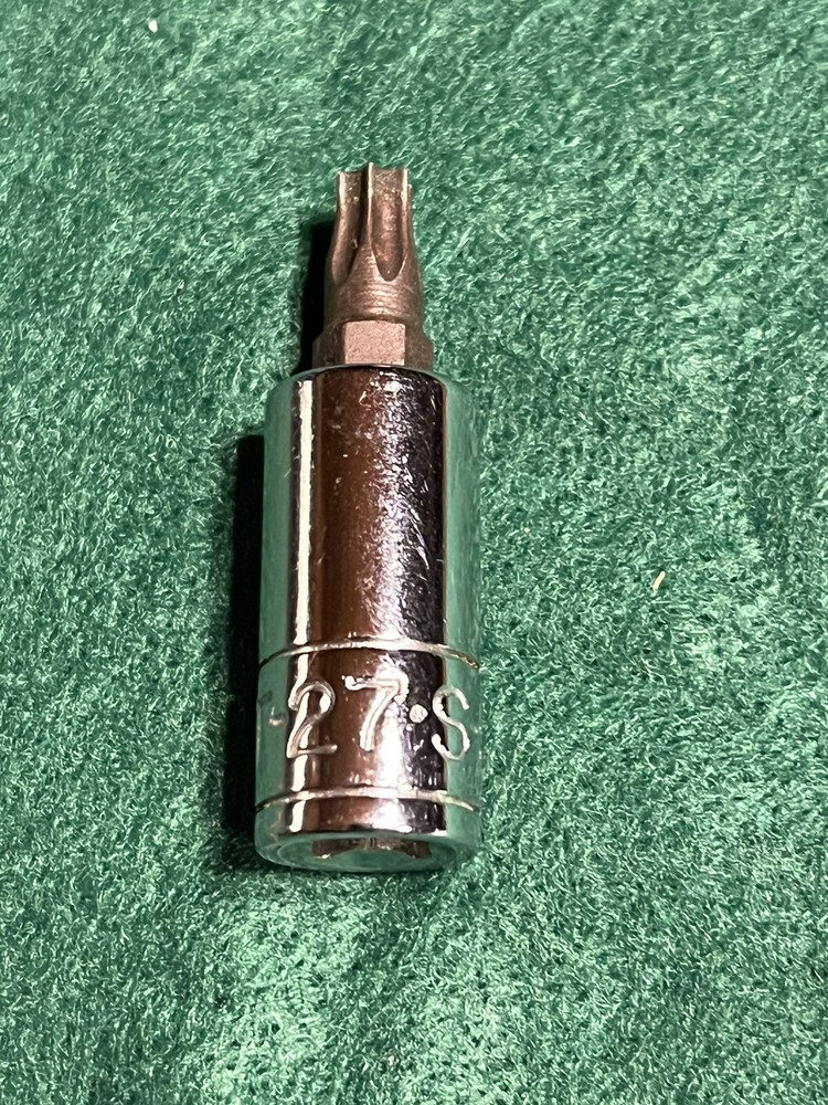 SK socket #42927---1/4" drive--torx size #27--1/4" drive socket