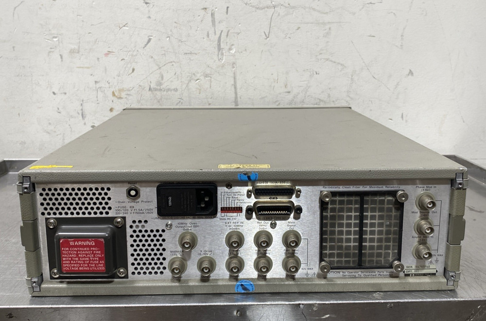 HP 3325B HP Synthesizer Function Generator