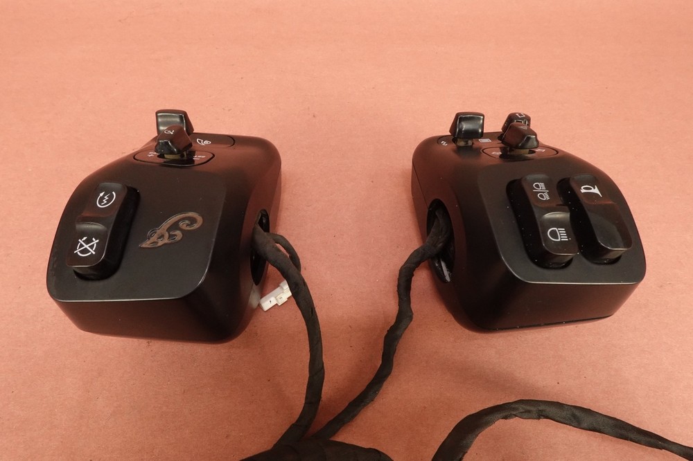2018 17-23 Indian Chieftain Limited Left/Right Handlebar Control Switch
