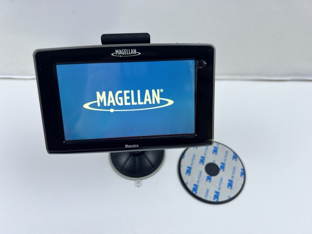 Magellan Maestro 5310 GPS Navigation Bundle + Cables + Accessories READ!