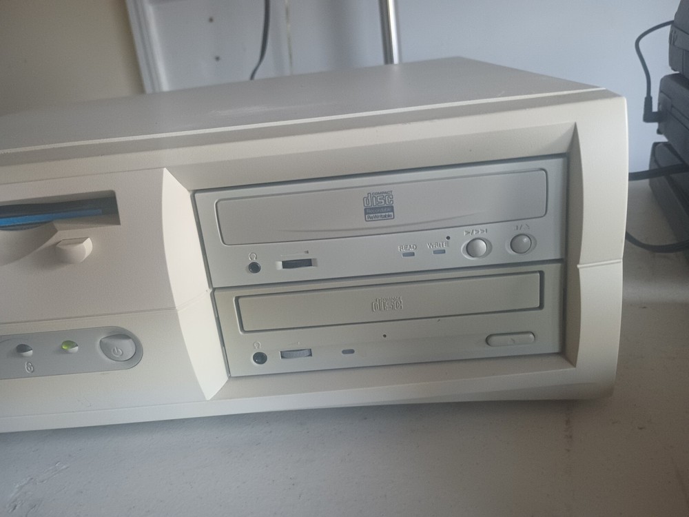 HP Vectra VLi8 Hewlett Packard