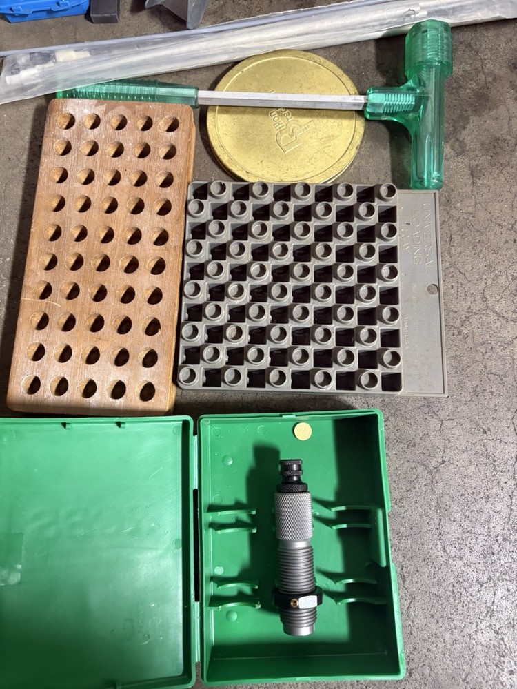 Dillon Precision RL 550C Reloading Press with extras