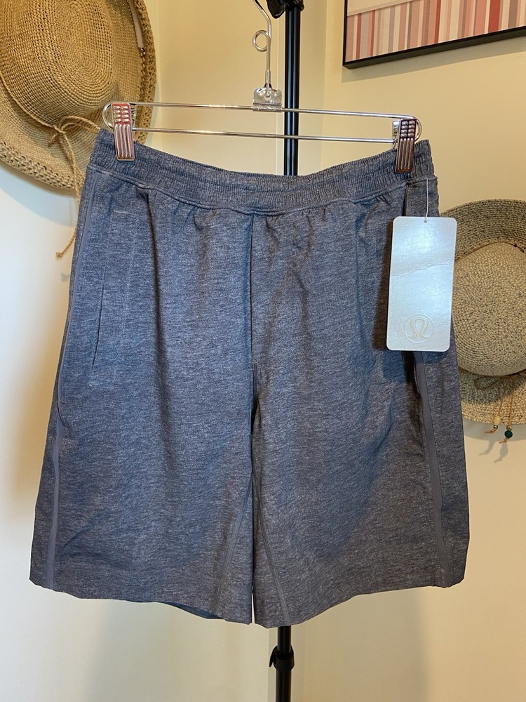 Lululemon Shorts Size Small