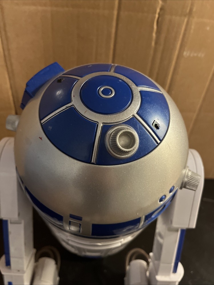 Star Wars Droid Depot R2-D2 Interactive Remote Control Droid No Remote Tested