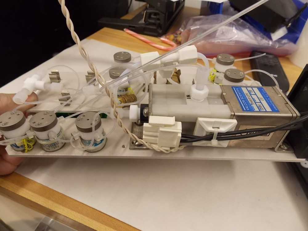 Rosemount Dohrmann DC-190 Analyzer - Parts Lot E1
