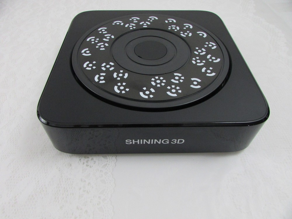 Shining3D EinScan Pro HD Handheld 3D Scanner Industrial With Turn Table