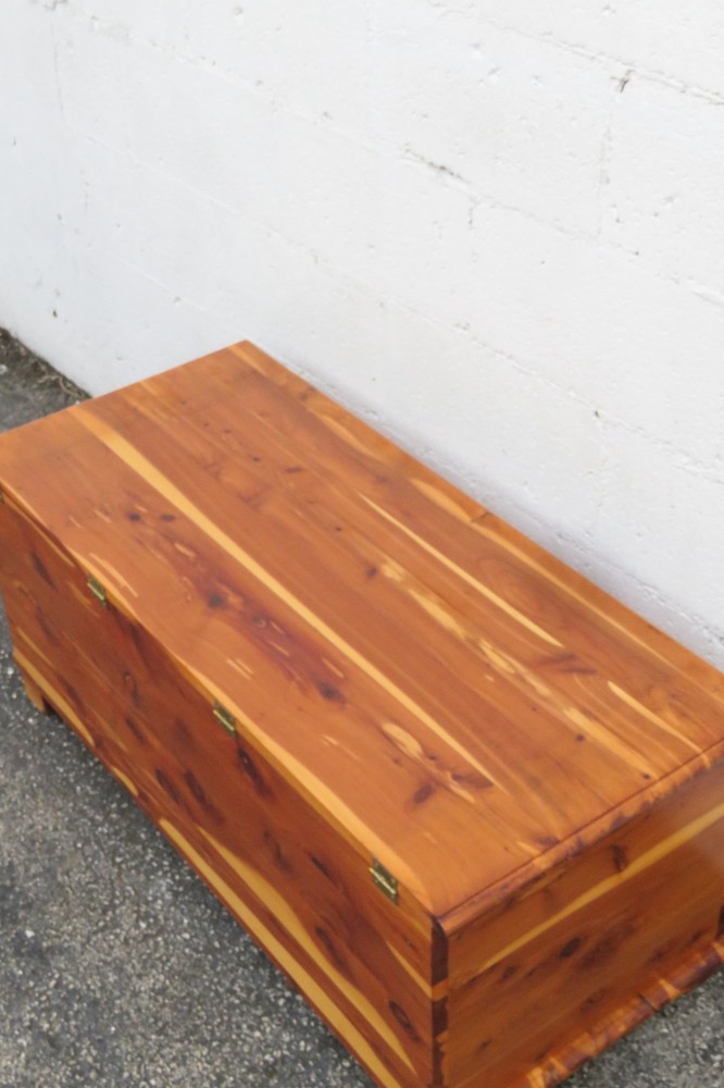 Solid Cedar Hope Chest Blanket Trunk Bench 6175