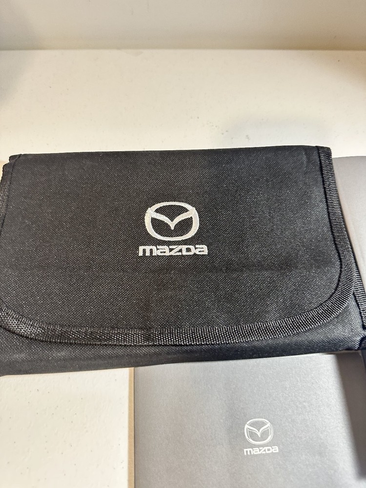 2021 Mazda 3 Owner's Manual Set