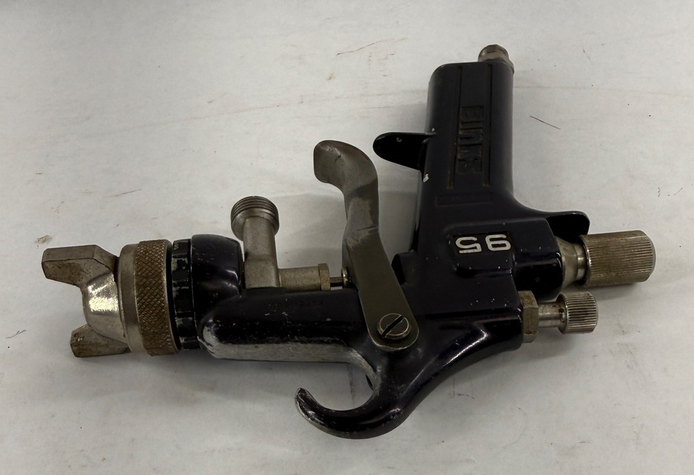 Binks Model 95 Spray Gun (7150)