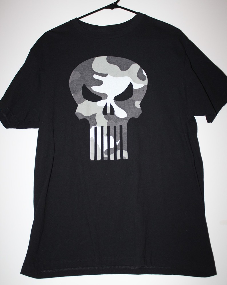 Marvel Comics "The Punisher" Tee Shirt - Large - Black