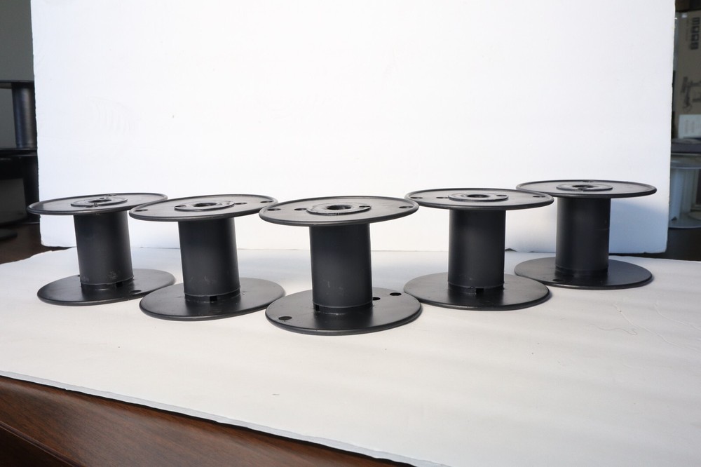 PLASTIC SPOOLS - 5" x 3" - GREAT FOR RIBBON, PARACORD, STRING, WIRE, ROPE