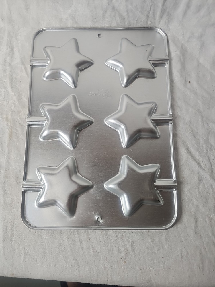 3 Vintage Wilton Baking Pans