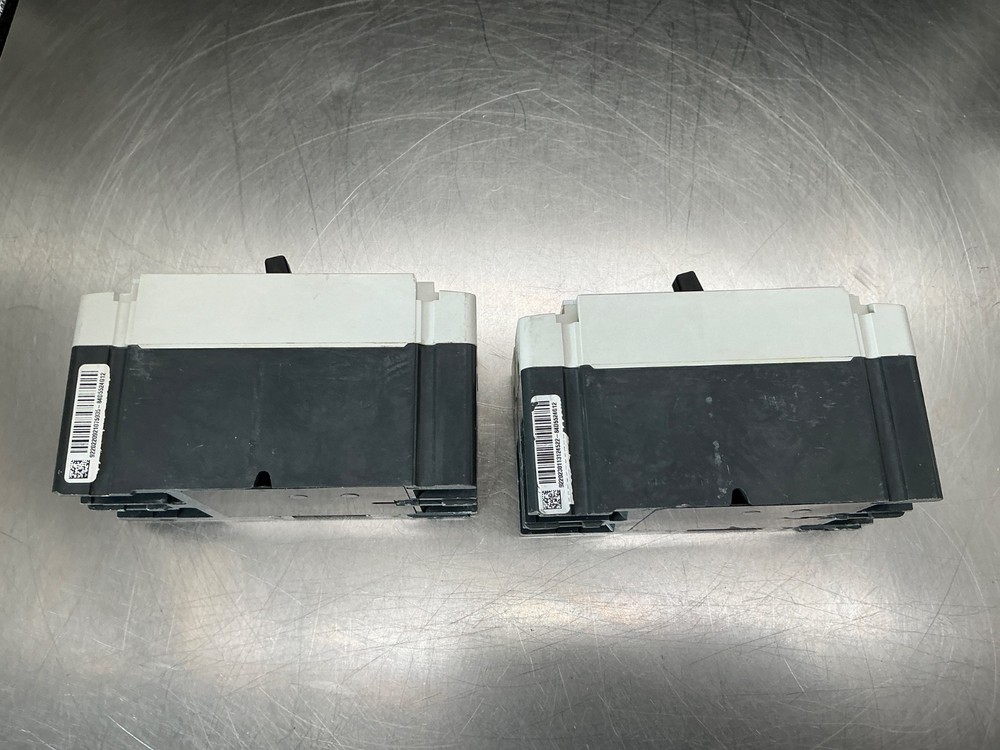(2) Eaton PDD22F1025TFFL Circuit Breakers 2-Pole, 125a