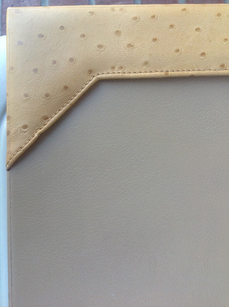 OSTRICH DESK PAD