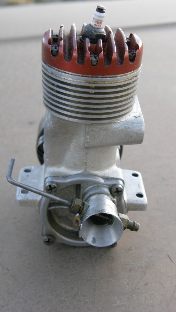 McCoy .60 Red Head Spark Ignition Gas/Nitro Engine McCoy Invader Tether Car Nice