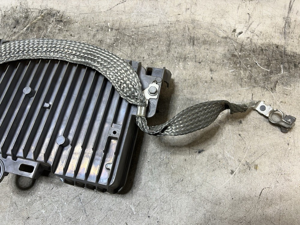🧷OEM 17-24 Tesla Model 3/Y Front Electrical Control Module Shield -1569303-00-A