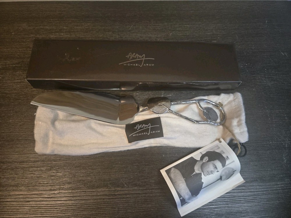 Michael Aram Botanical Leaf Cake Server Wedding Celebration Knife With Tag Box