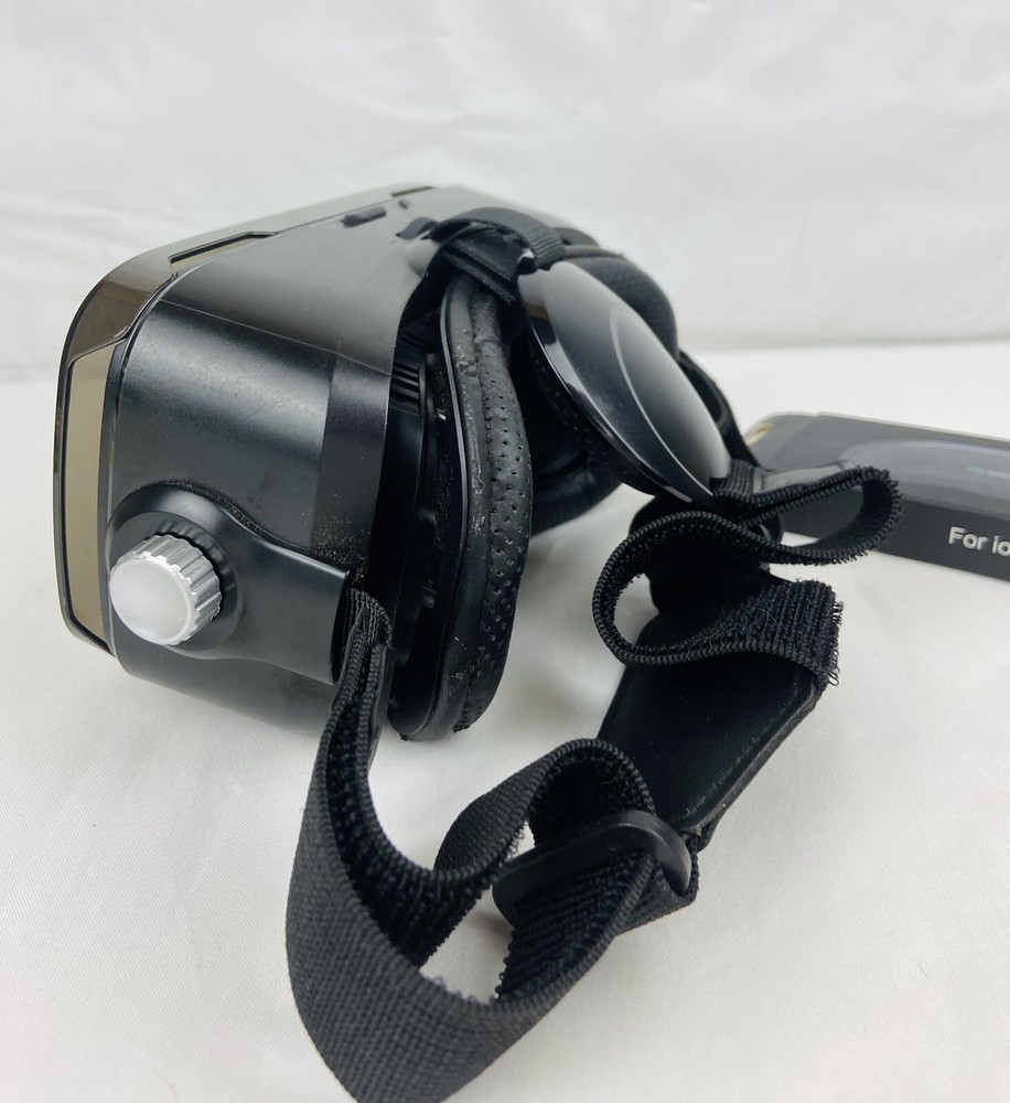 EVR Universal VR Mobile Headset for Smartphones Virtual Reality 3.0 w/Controller