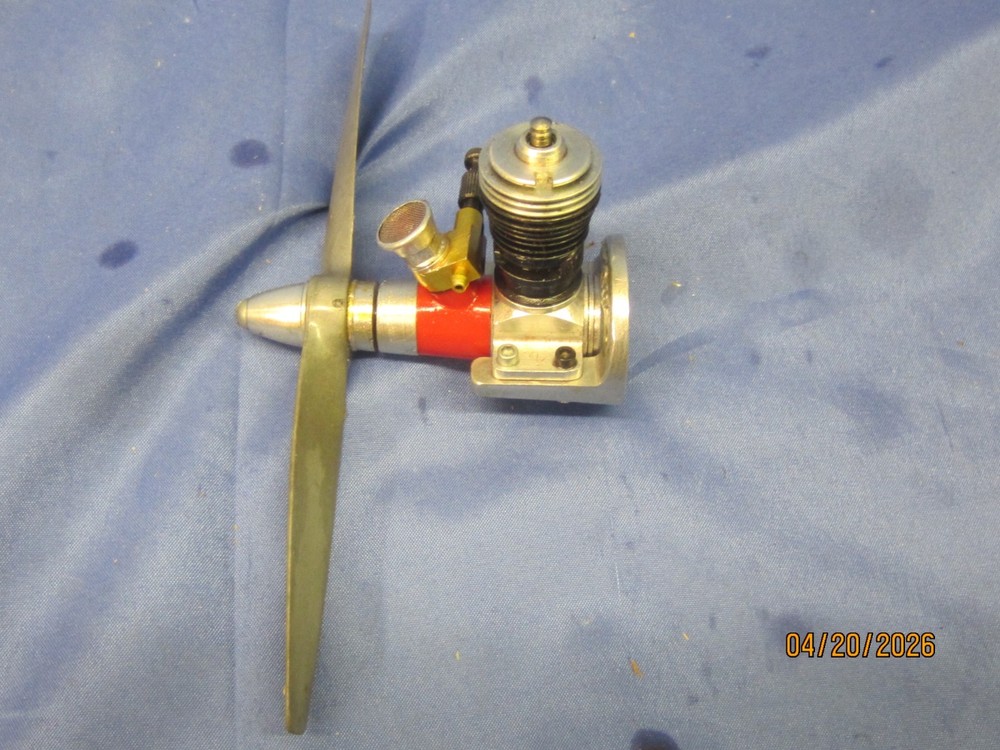 COX TD .049 2 STROKE GLOW ENGINE, USED