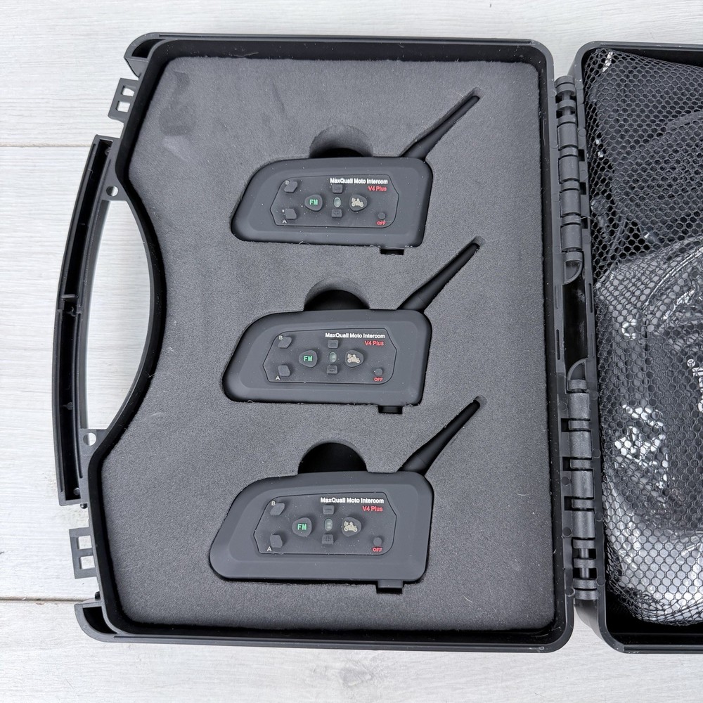 MaxQuall Professional V4 Plus Moto Intercom (Set of 3) Open Box