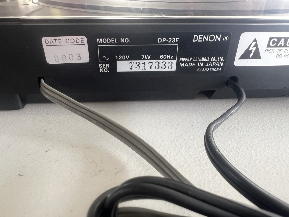 Denon Turntable Quartz DP-23F Micro Processor Fully Automatic Turntable System
