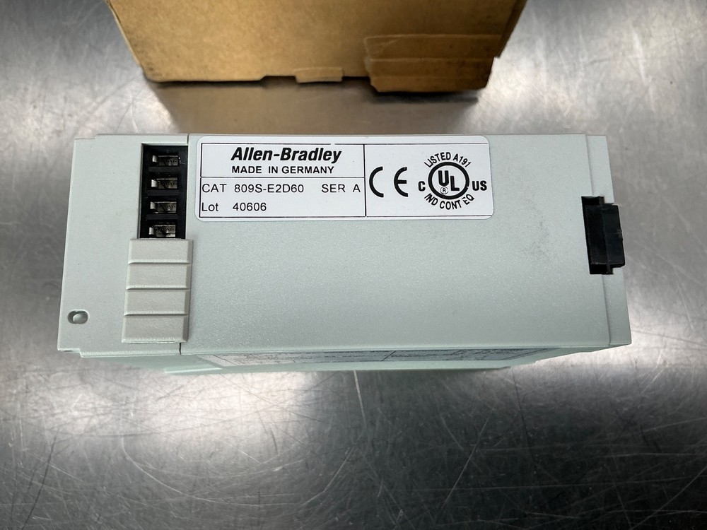 Allen-Bradley 809S-E2D60 Time Delay Relay