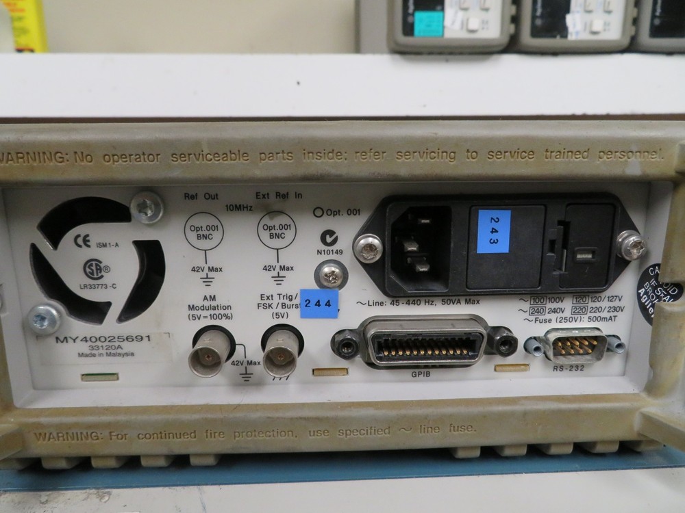 Agilent 33120A 15 Mhz Function/ Arbitrary Waveform Generator NG19
