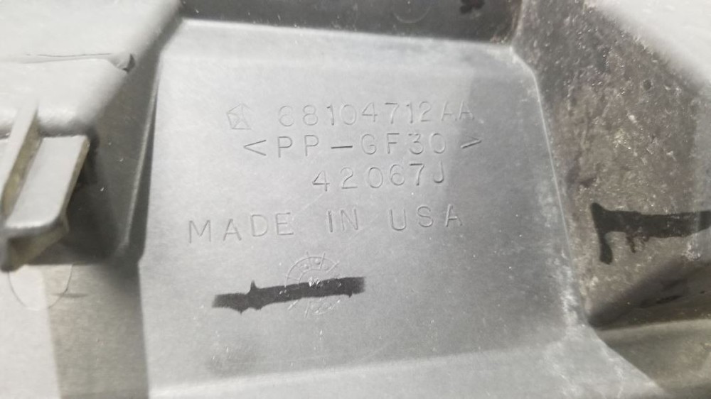 13 DODGE RAM 1500 AIR SHUTTER 3.6L