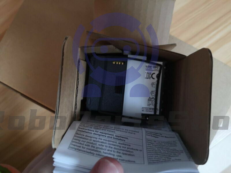 NEW Digital Omron Temperature Controller E5CC-RX2ASM-880 1pcs